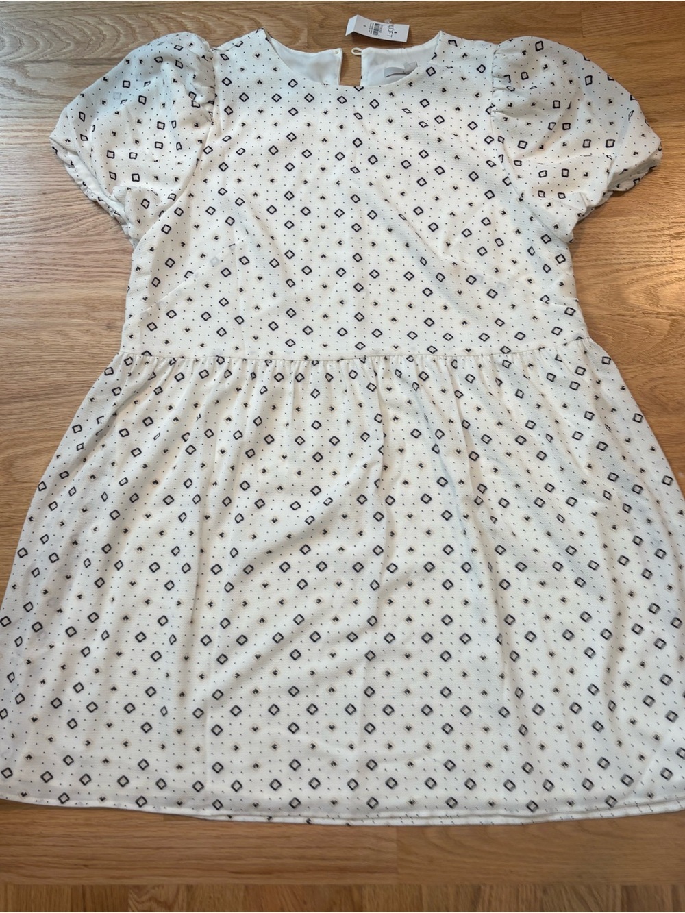 LOFT NWT Women’s White Short Sleeve Printed Dress Sz 8